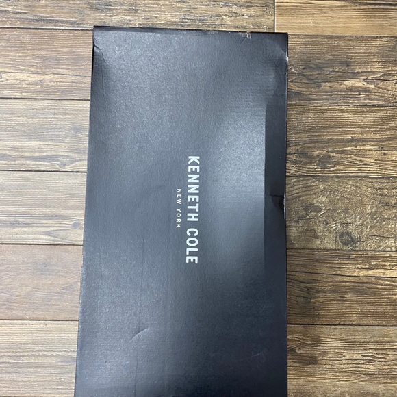 Knee High Leather Platform Boot - Picture 8 of 10